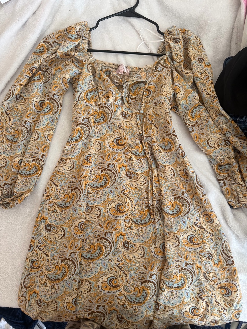 Dizzy Lizzy Paisley Puff-Sleeve Mini Dress Small